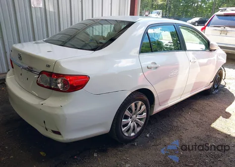 2013 Toyota Corolla Le z USA, uszkodzony, nr VIN 5YFBU4EE0DP172355